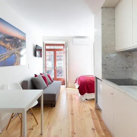 Homely Studio In The Historical Center By Guestready * Porto